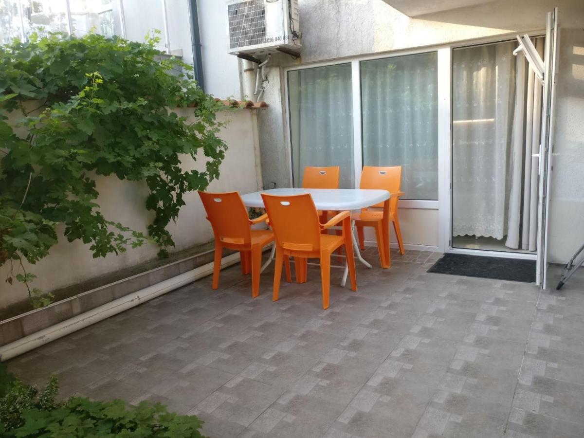 Apartamento Treti Mart North Primorsko Exterior foto
