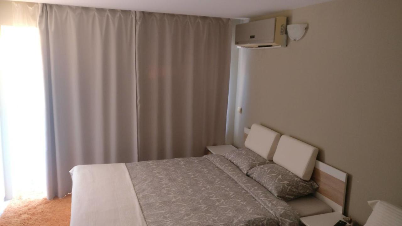 Apartamento Treti Mart North Primorsko Exterior foto